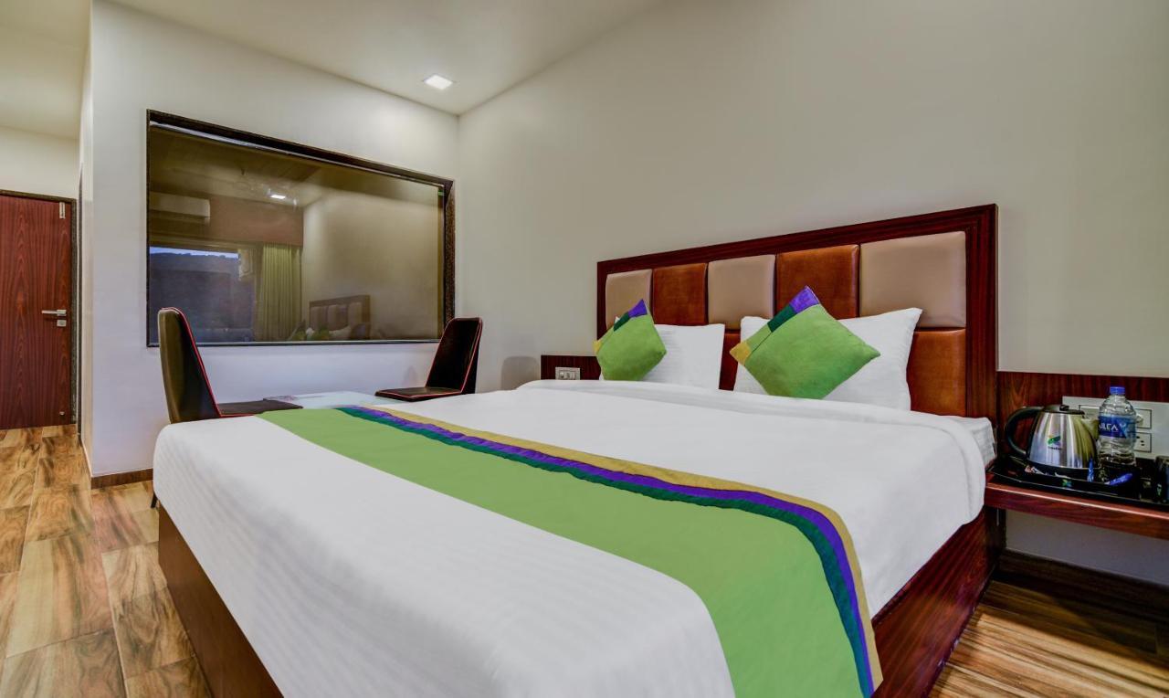 מלון Mahābaleshwar Treebo Trend Khushi River Side Retreat מראה חיצוני תמונה